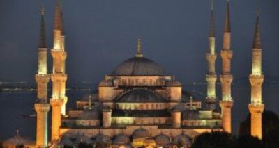 مصر تسعى للاحتذاء بالتجربة التركية في السياحة الحلال