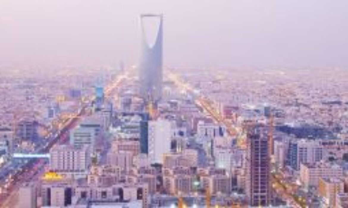 السعودية” تنضمّ إلى “فورميلا” وإطلاق منصة إلكترونية للتأشيرات السياحية لحضور السباق”