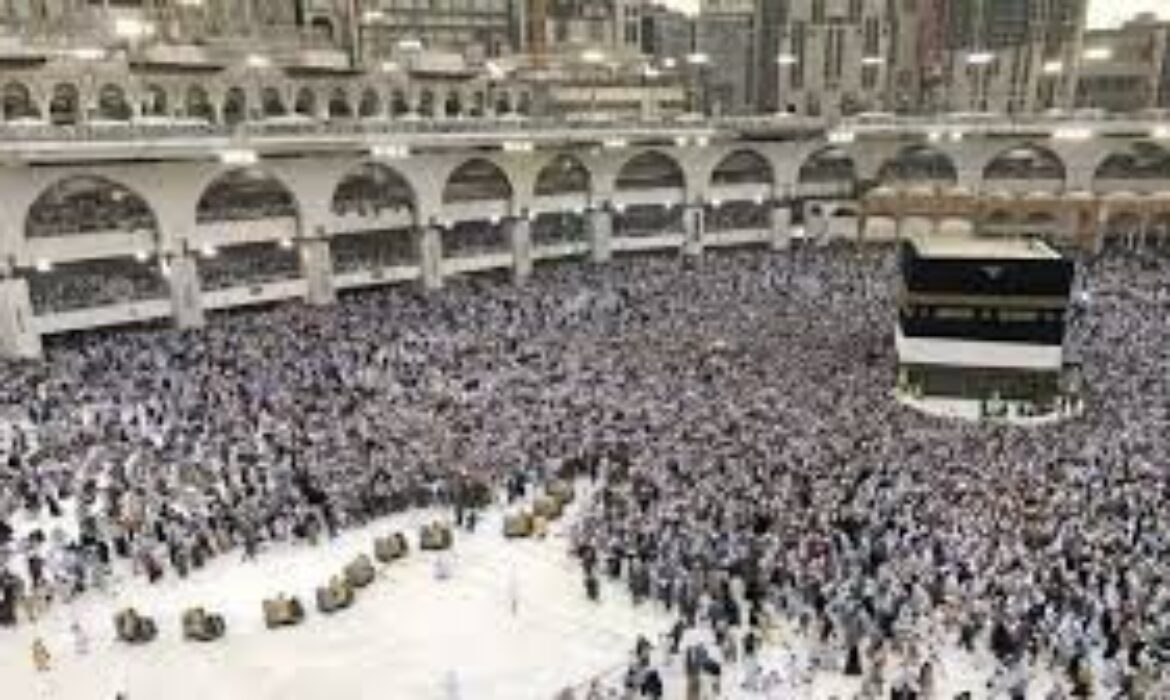 Indonesia Scouts for Investment Targets for $8 Billion Hajj Fund