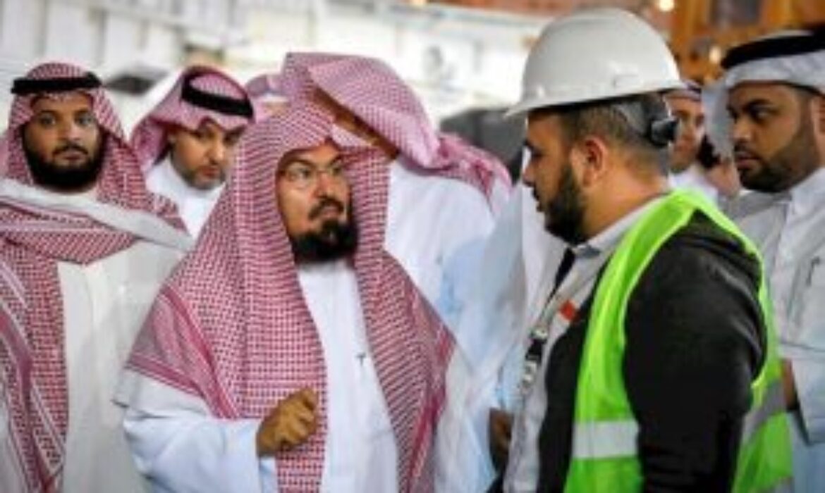 Sudais reviews Haram’s Ramadan preparations