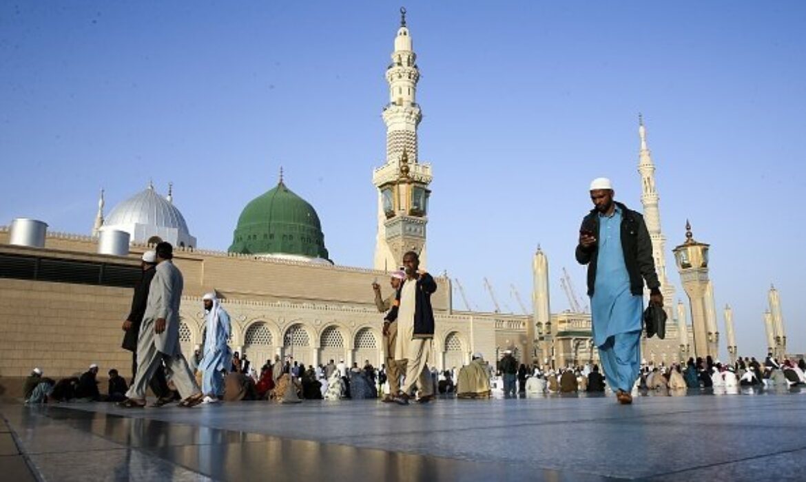 Umrah pilgrims advised taking the Covid-19 vaccine